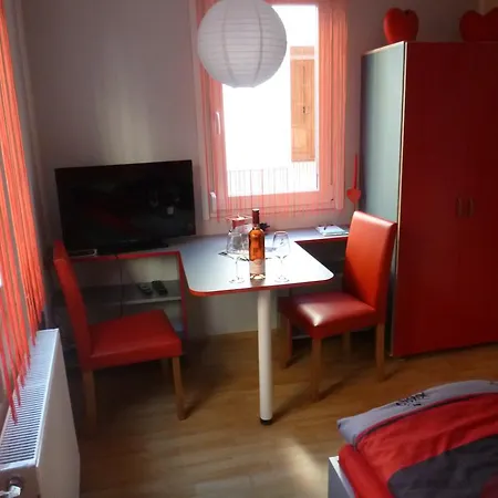 Unterm Wingert Privat bolig *