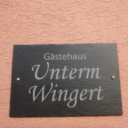 Unterm Wingert *